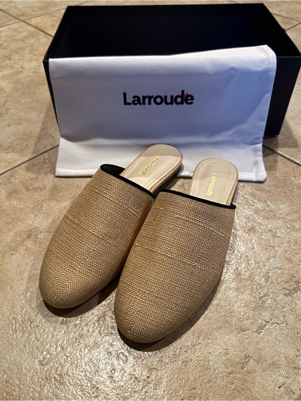 Larroude Women’s Beige Slip-On Mules